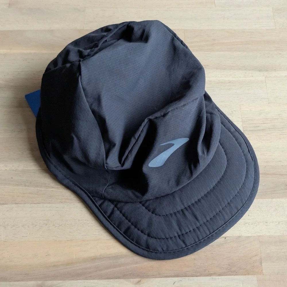 Brooks Lightweight Packable Running Hat Black Wind Rain Resistant Cap NWT‎
